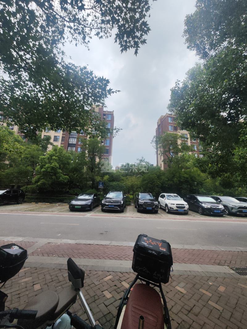 经纬学士逸居家园7063881周边环境图10