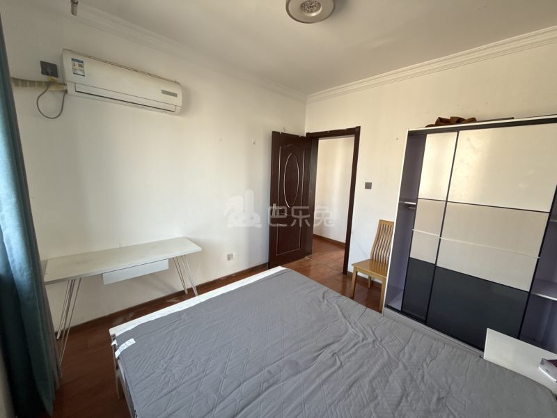 和家欣苑D区706341卧室图6