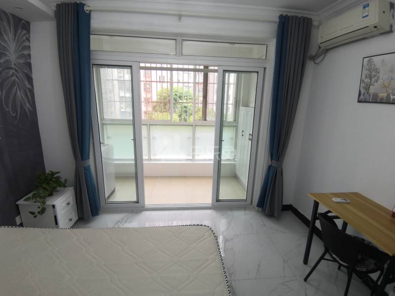 爱博四村7072713卧室图4