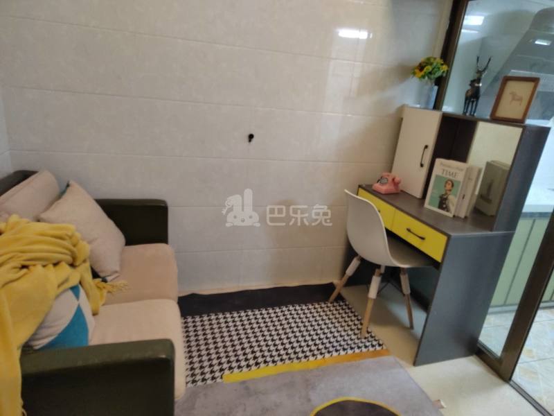 植村二路九巷3号7077064客厅图4