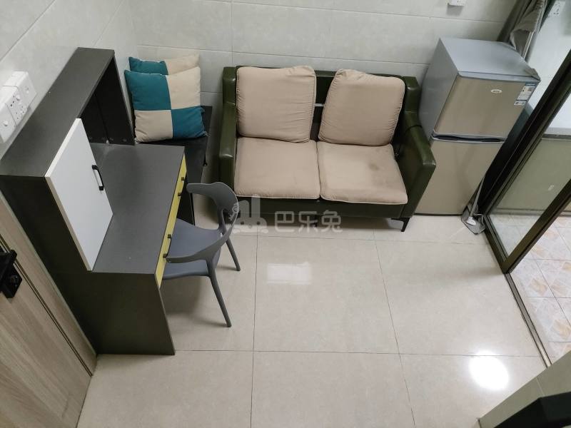 植村二路九巷3号7077069客厅图4