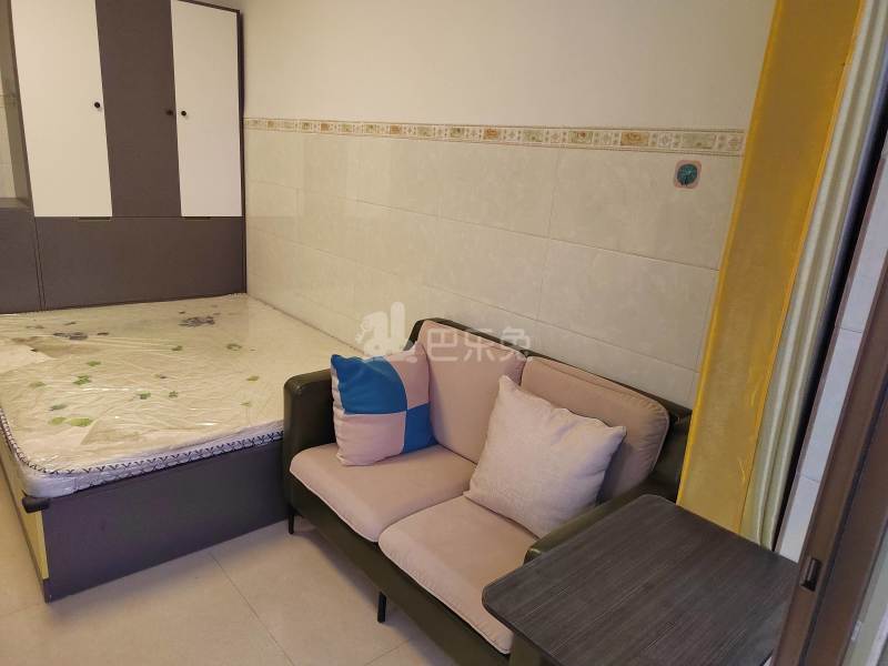 植村二路九巷3号7077071客厅图4