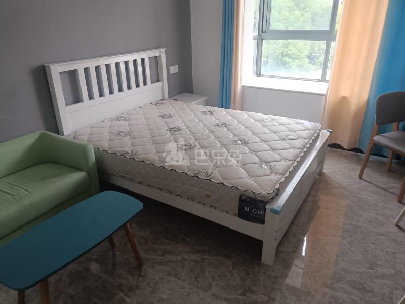 张江紫晶苑7088524卧室图0