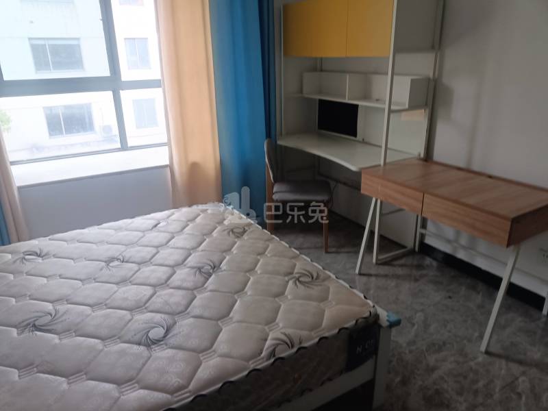 张江紫晶苑7088524卧室图1