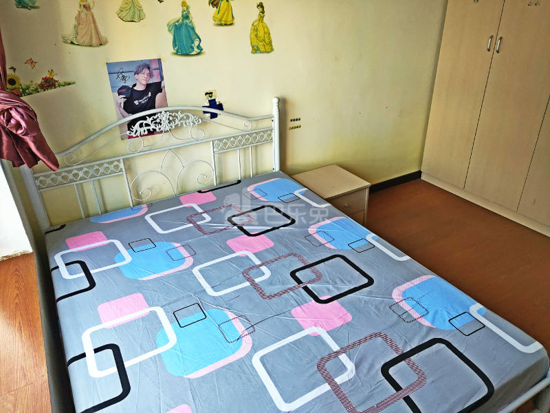 绿洲丰怡园7089114卧室图3