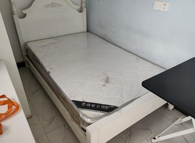 华路村西朱家宅（民房） 