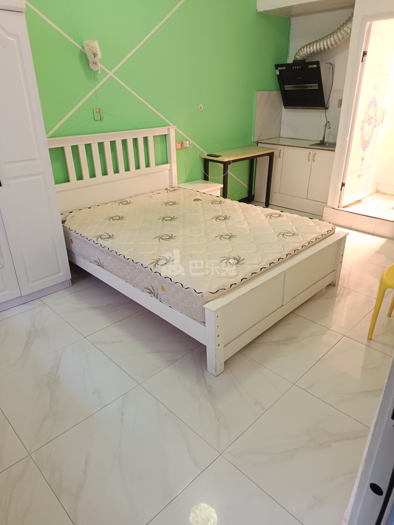 大上海国际商贸中心（花桥国际美车城）7095969卧室图1