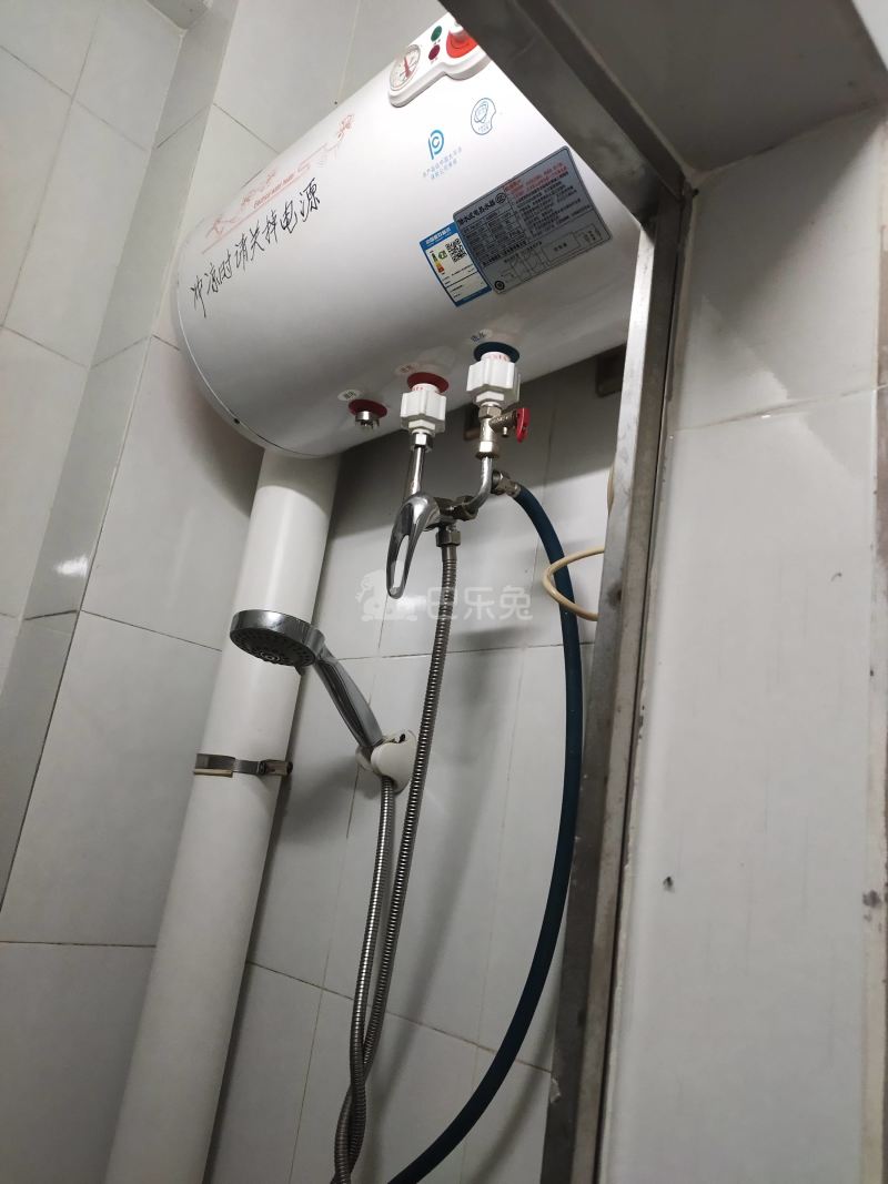 车陂庆云大街一巷3号7098871卫生间图8