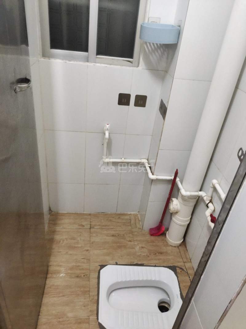 车陂庆云大街一巷3号7098871卫生间图9