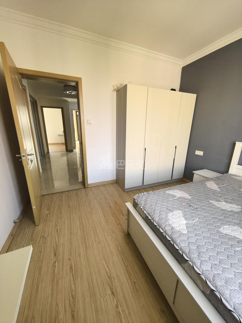 恒达家园709395卧室图7