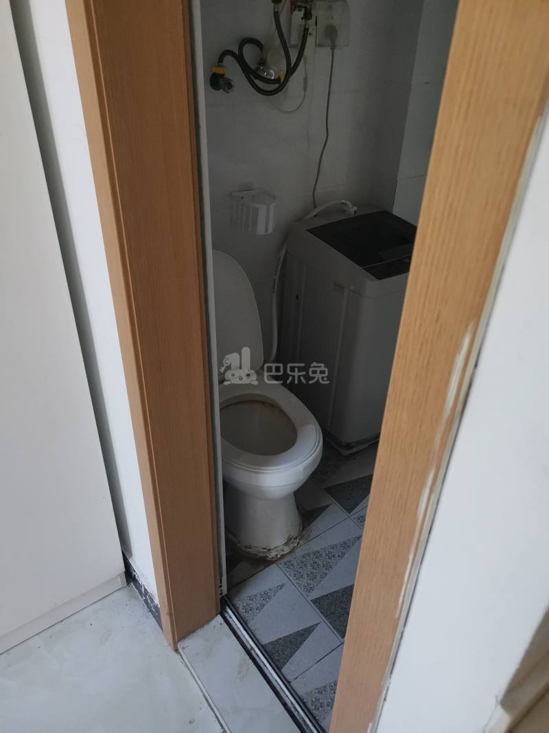 水清二村7099807卫生间图6