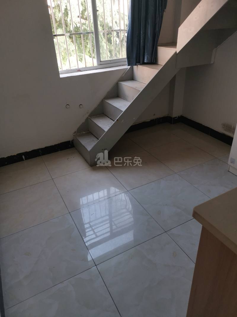 水清二村7099807客厅图4