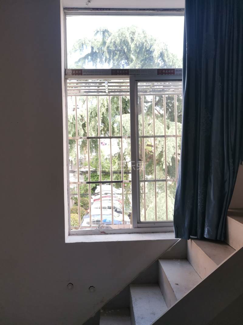 水清二村7099807卧室窗户图7