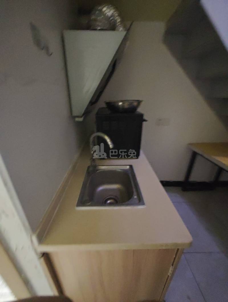 水清二村7099812厨房图4