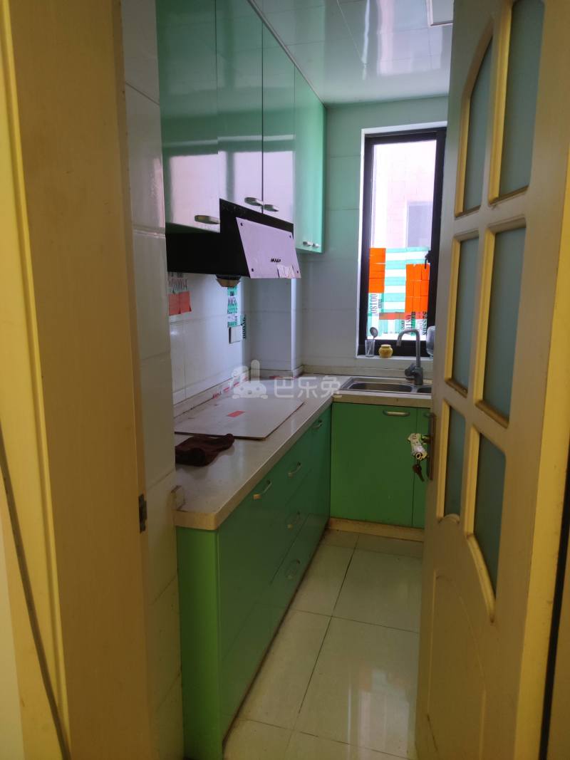 绿地21城繁华里（绿地青青家园）7106154厨房图5