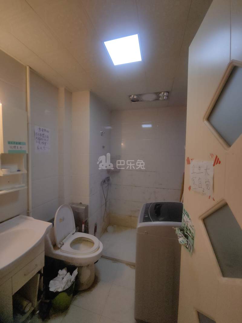 绿地21城繁华里（绿地青青家园）7106154卫生间图8