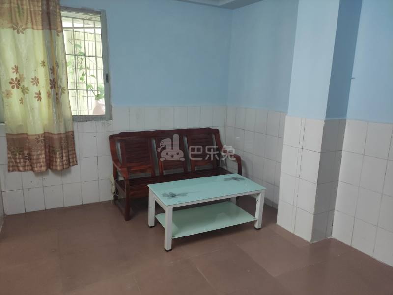 江夏青龙三街1号7111891客厅图5