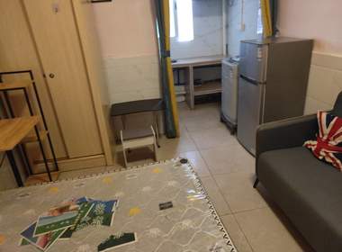 江夏学校北一巷7号 1室0厅1卫