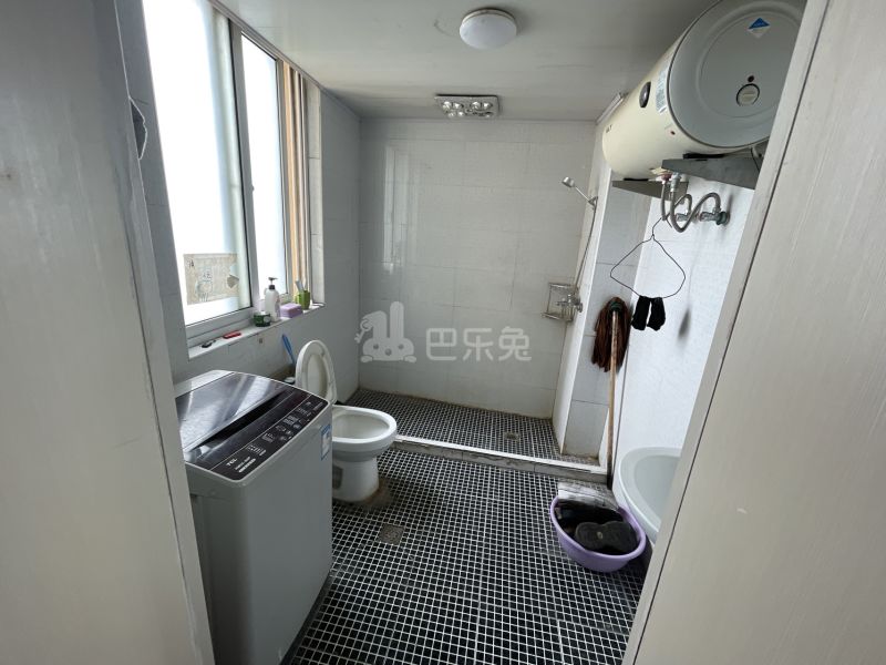 黄城花园西区12123696卫生间图10