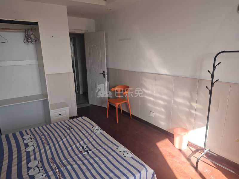 久富苑7121920卧室图3