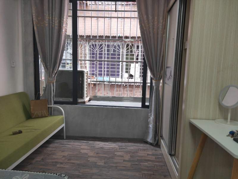 大埔南约塘边二巷4-1号7122390卧室图3