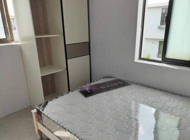 榴莲公寓（西郊家园店） 1室0厅1卫