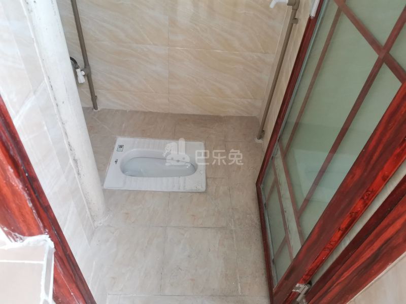 彭上新村西路36号7126538卫生间图7