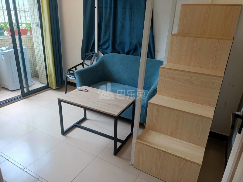 珠村中东新街八巷12号7127371客厅图1