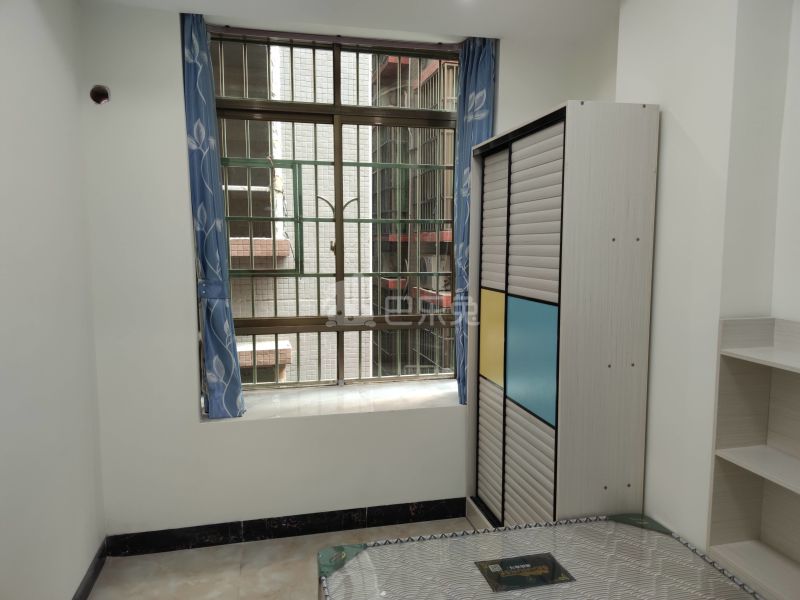 东平村老屋街三巷13-1号7130126卧室图9