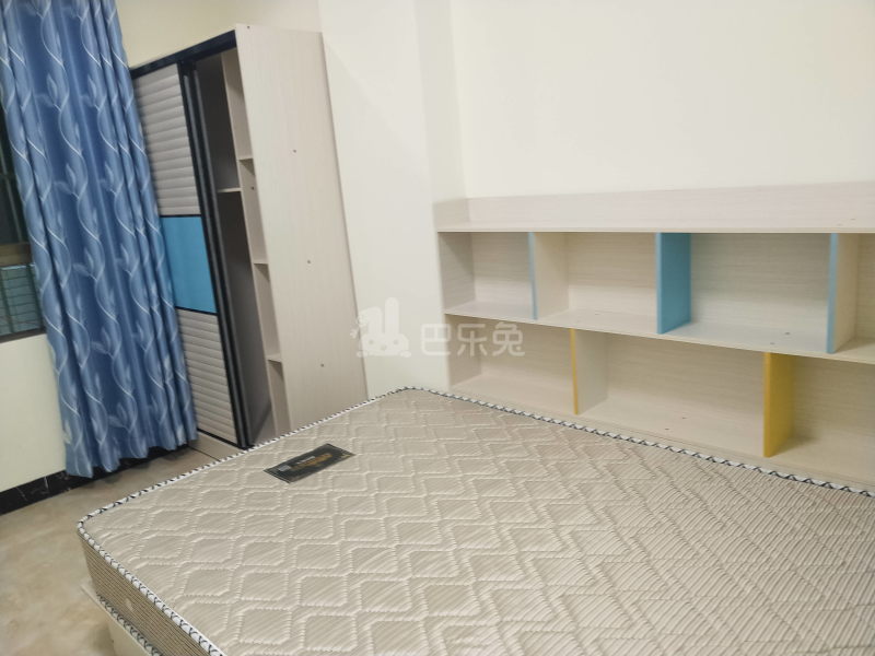 东平村老屋街三巷13-1号7130126卧室图1