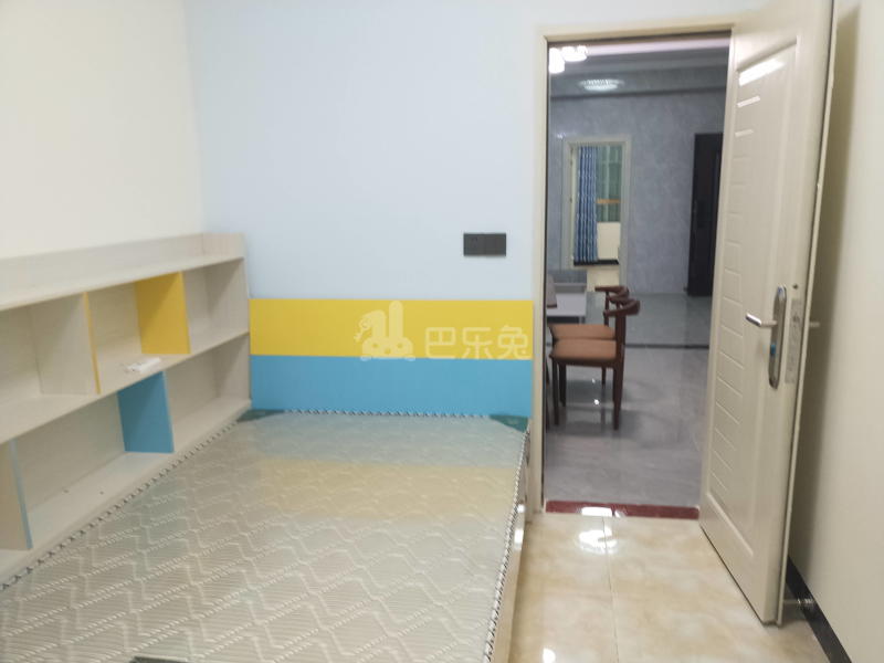 东平村老屋街三巷13-1号7130126卧室图7