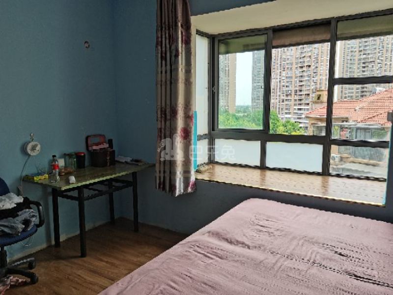 鑫苑国际城市花园7138863卧室图0