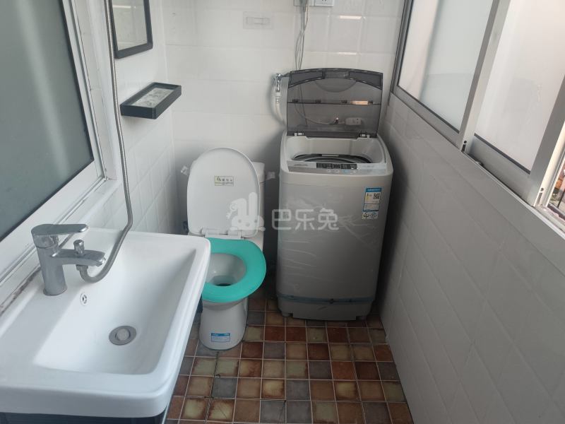 潼港三村（清溪路365弄）7143090卫生间图7