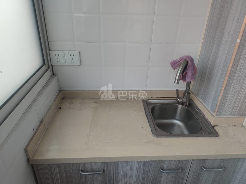 潼港三村（清溪路365弄）7143090厨房图6