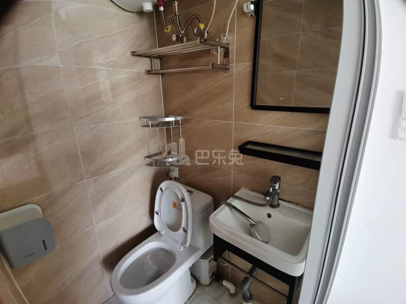 莱茵风尚（莱茵春舍万兆家园）7149727卫生间图4
