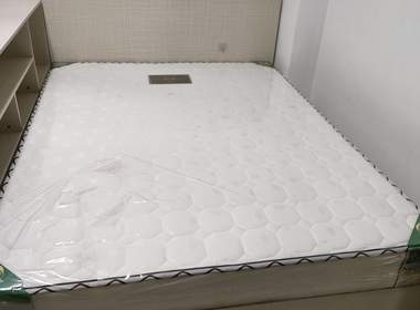 植村北约北街26号 