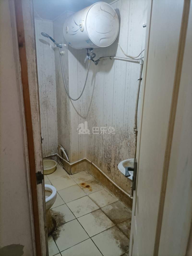 邻里苑7155701卫生间图7