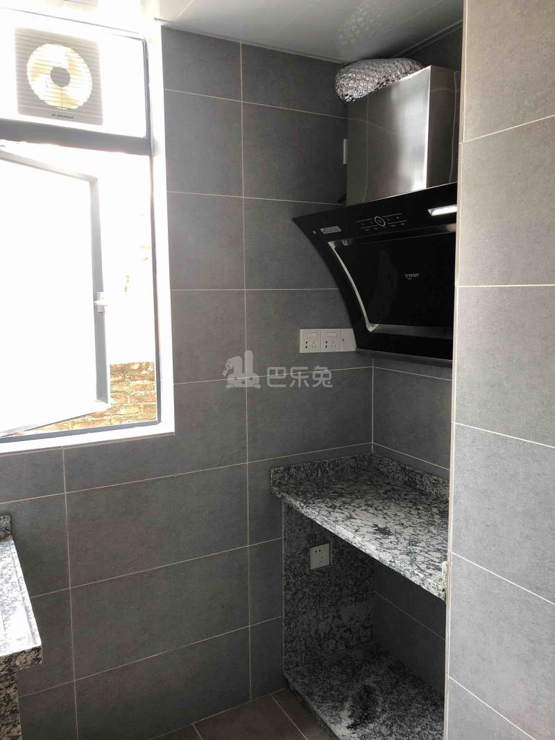 人和镇秀水村攀桂北西街十五巷3号7154462厨房图1