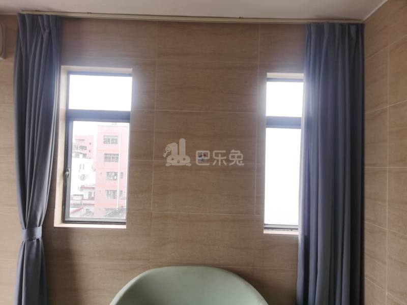 人和镇秀水村攀桂北西街十五巷3号7154471卧室窗户图7