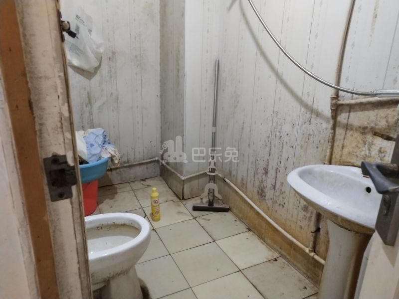 邻里苑7155701卫生间图8