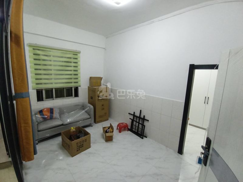 龙洞积善巷12号7166427客厅图4