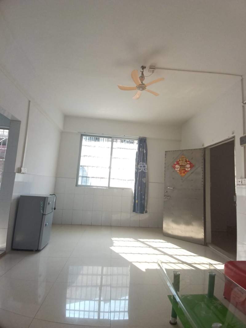 石溪永宁街西二巷21号7166786客厅图7