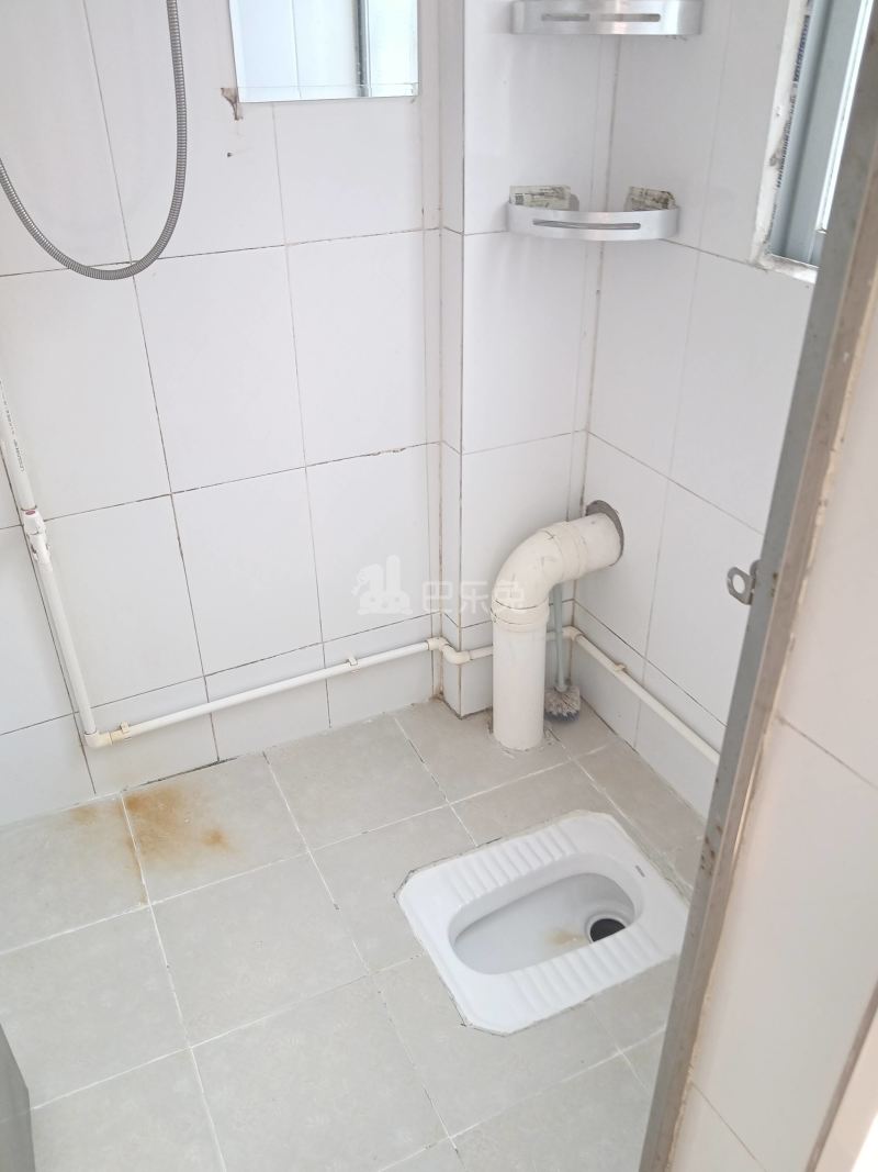 石溪永宁街西二巷21号7166786卫生间图12