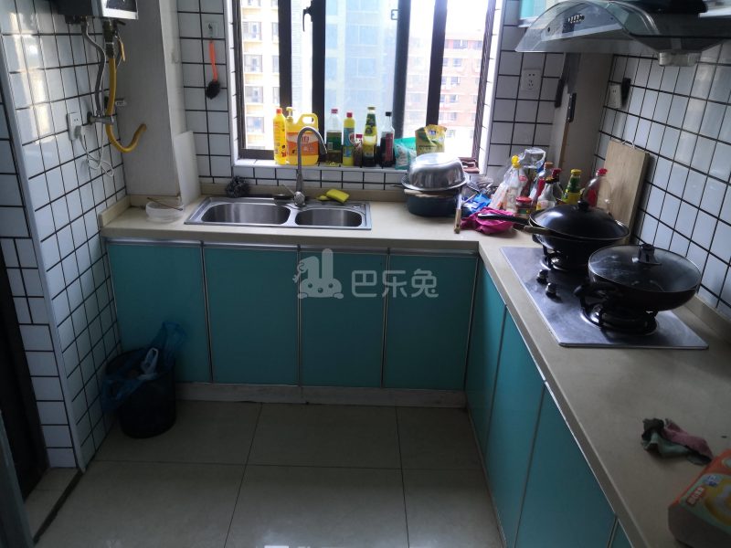 华秀雅苑7174840厨房图5