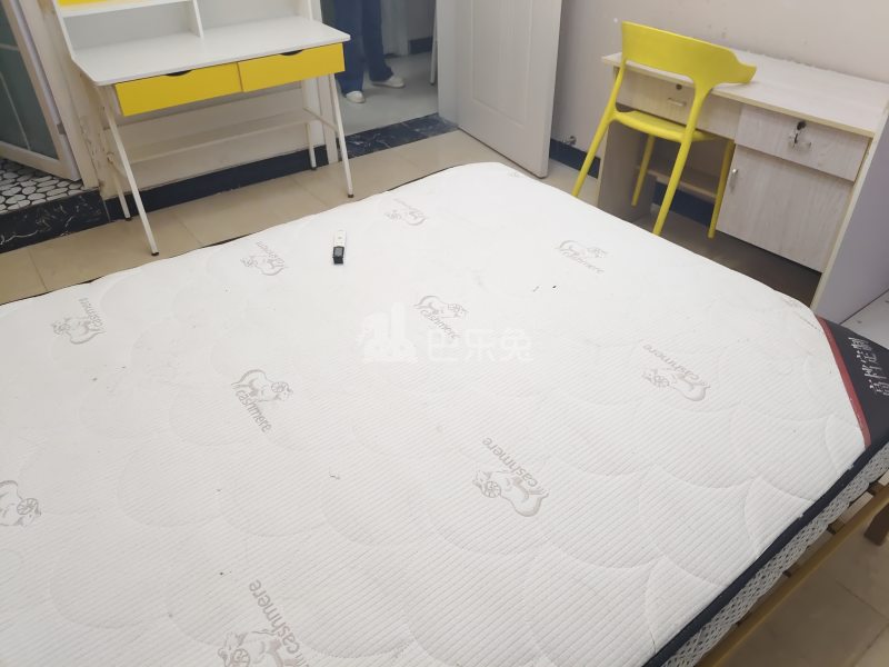 华秀雅苑7174840卧室图3