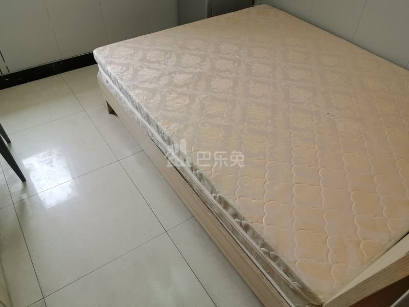 佳林路93号7180621客厅图8