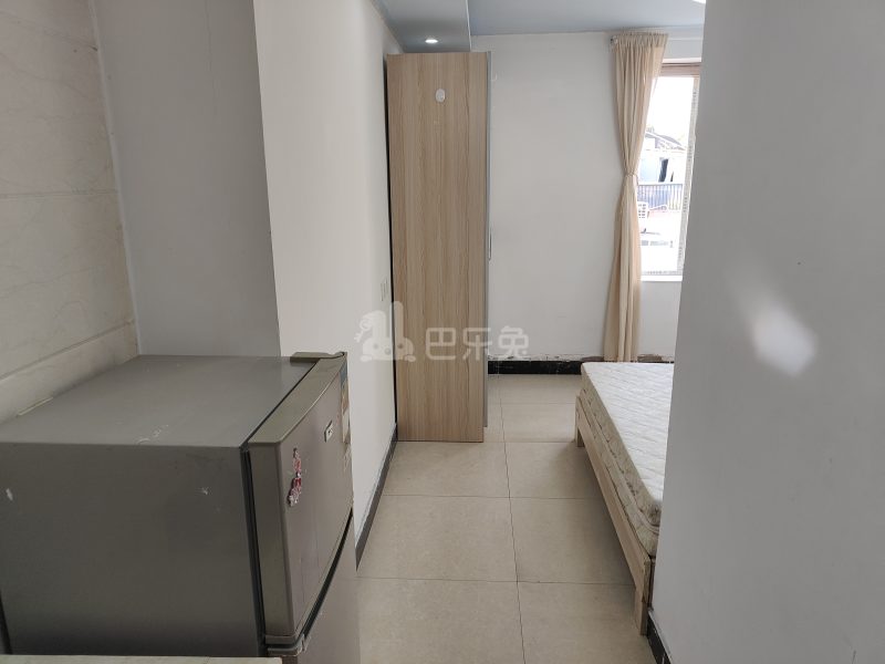 佳林路93号7180621客厅图11