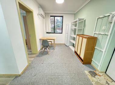 香山新村东北街坊（德平路1065弄） 2室1厅1卫