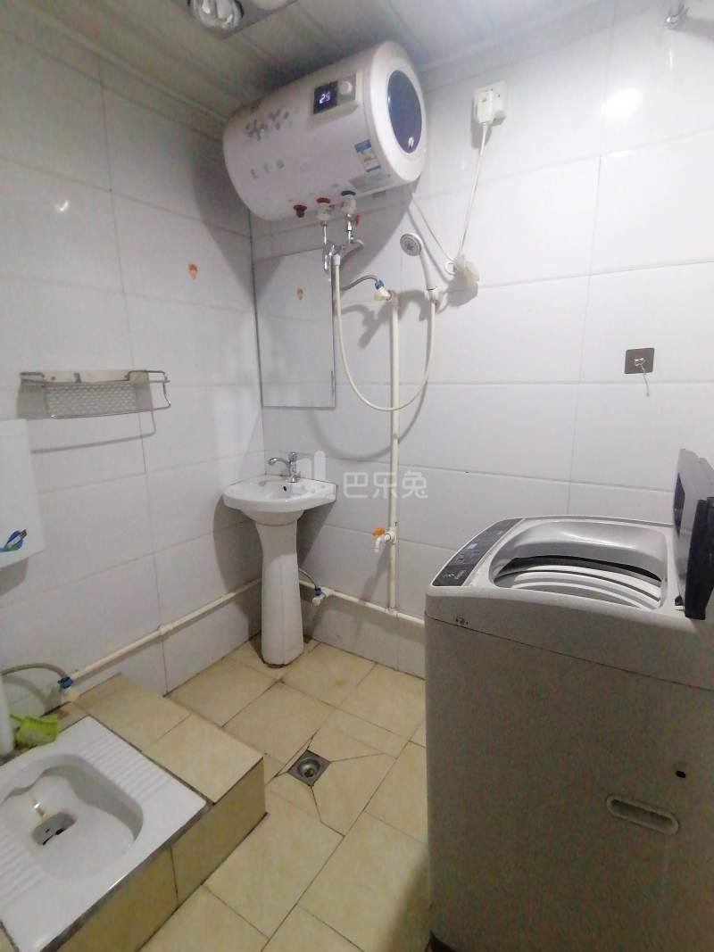 北秀向阳苑西区7200253卫生间图4