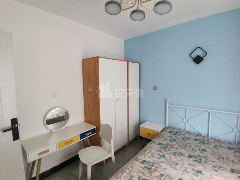 东方吉苑7207179卧室图0